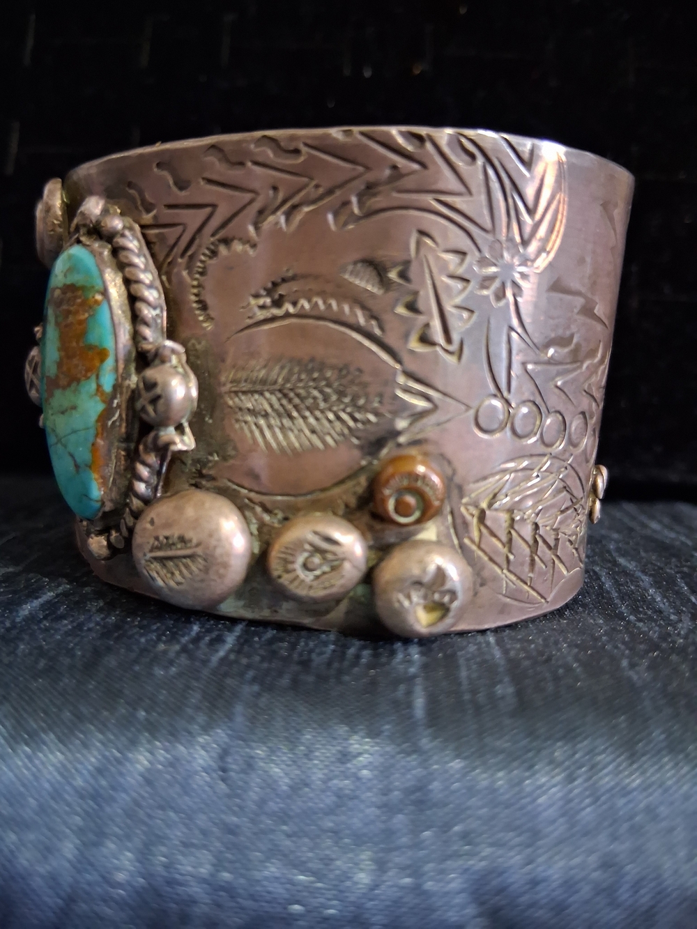 Old Pawn Native American Turquoise Oval Stone Sterling Silver Cuff Bracelet - Picture 15 of 16